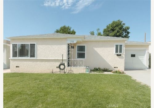 2115 N Pass Ave, Burbank, CA, 91505-1438 | Card Image