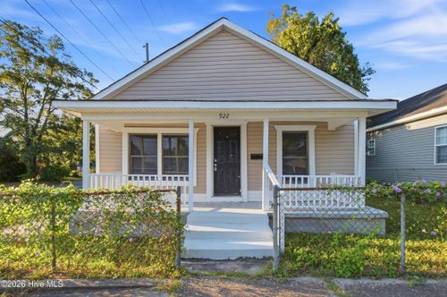 922 Dock St, Wilmington, NC, 28401-4745 | Card Image