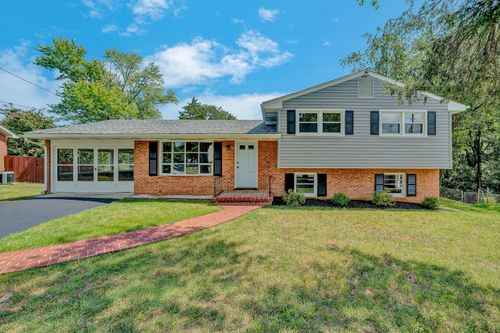 5008 Bruceton Rd Sw, Roanoke, VA, 24018 | Card Image