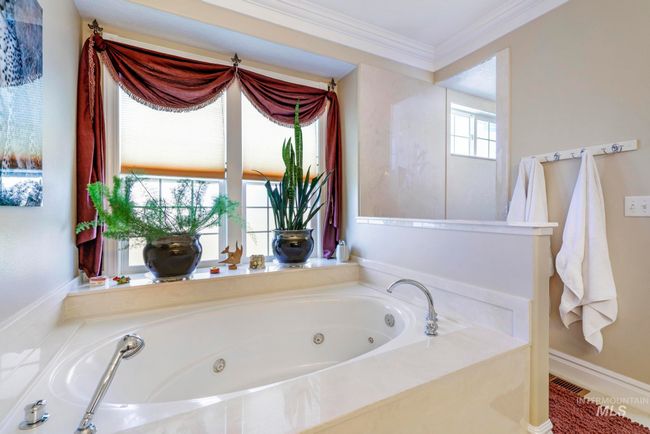 2554 E 3708 N, House other with 5 bedrooms, 4 bathrooms and 2 parking in Twin Falls ID | Image 23