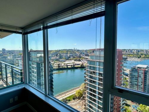 3005-33 Smithe St, Vancouver, BC, V6B0B5 | Card Image