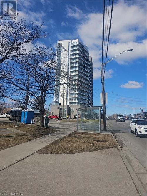 215-2782 Barton St E, Hamilton, ON, L8E0L3 | Card Image