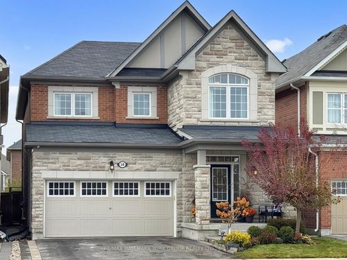 58 Clifford Dalton Dr, Aurora, ON, L4G0T6 | Card Image