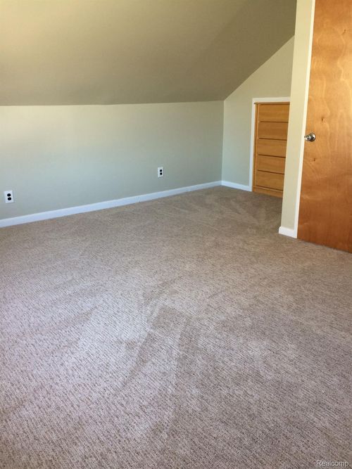 164 W Morehouse Ave, Hazel Park, MI, 48030-3405 | Card Image