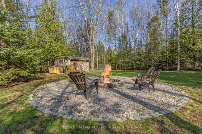 8 Penny Lane, House other with 3 bedrooms, 2 bathrooms and 6 parking in Wasaga Beach ON | Image 35
