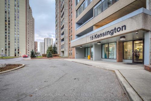 209-15 Kensington Rd, Brampton, ON, L6T3W2 | Card Image