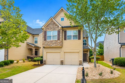 3920 Lake Manor Way, Atlanta, GA, 30349-8219 | Card Image