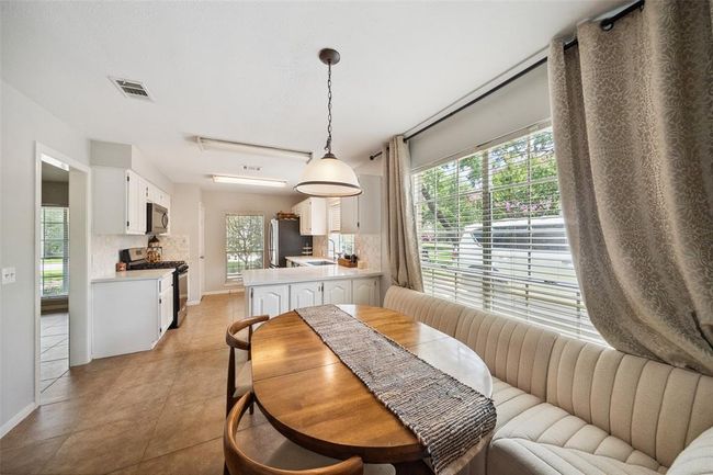 20407 Weald Way St, House other with 4 bedrooms, 3 bathrooms and 2 parking in Spring TX | Image 11