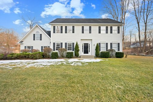 4 Middle River Road, Danbury, CT, 06810 | Card Image