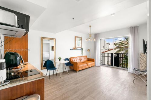 d307-1060 Ocean Dr, Miami Beach, FL, 33139-5014 | Card Image