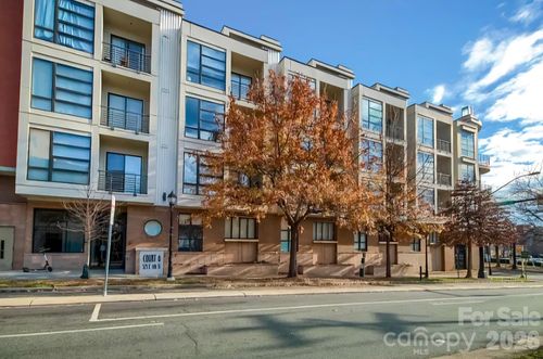 222-525 E 6th Street, Charlotte, NC, 28202 | Card Image
