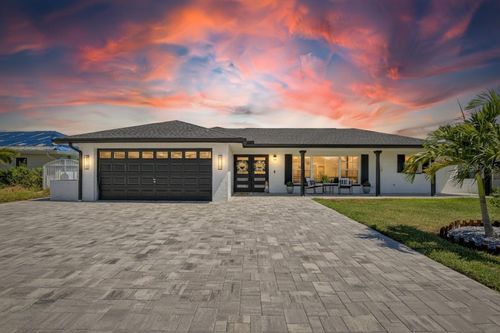 6337 Cocoa Ln, APOLLO BEACH, FL, 33572-2319 | Card Image