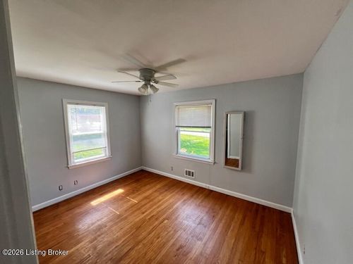 10116 Mary Dell Ln, Louisville, KY, 40299-1231 | Card Image