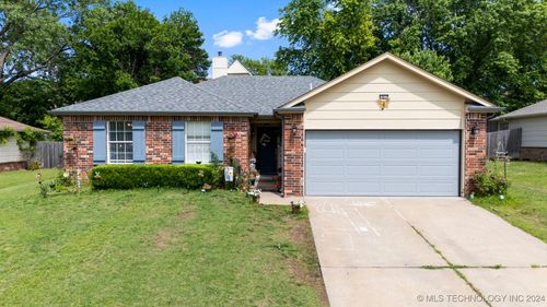 1817 N Ironwood Place, Broken Arrow, OK, 74012 | Card Image