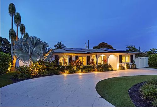 623 Jaeger Dr, Delray Beach, FL, 33444-1931 | Card Image