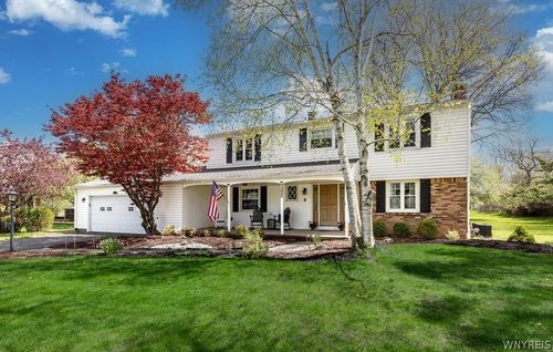 5225 Brookfield Ln, Clarence, NY, 14031-1453 | Card Image