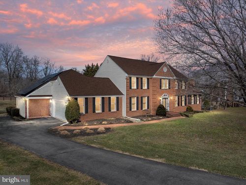 4434 Windsor Farm Rd, HARWOOD, MD, 20776-2201 | Card Image