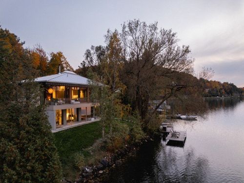 1302 Rte 112, Austin, QC, J0B1B0 | Card Image