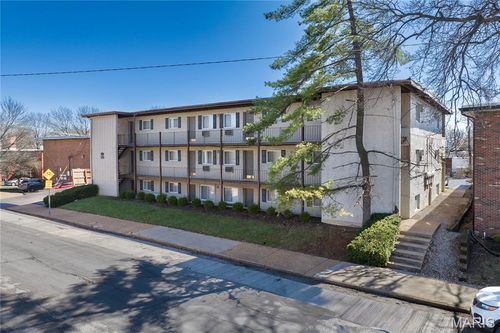 3704 Greenwood Boulevard, Maplewood, MO, 63143 | Card Image