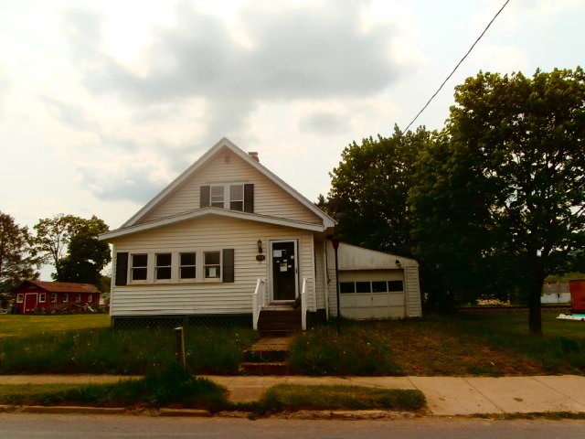 Seneca Ave, Olean, NY 14760