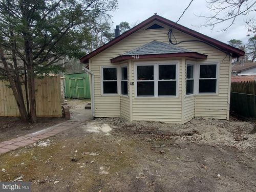 40 Hydrangea St, BROWNS MILLS, NJ, 08015-2530 | Card Image