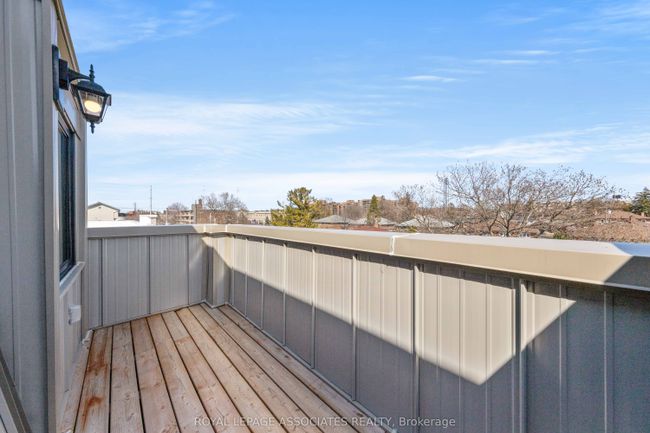 84 Tisdale Ave, House attached with 5 bedrooms, 4 bathrooms and 1 parking in Toronto ON | Image 30