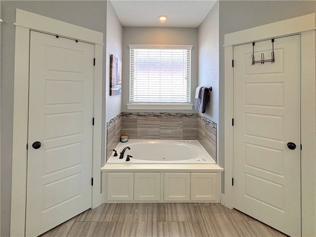 1610 Sweetbriar Way, House other with 4 bedrooms, 2 bathrooms and null parking in Centerton AR | Image 19