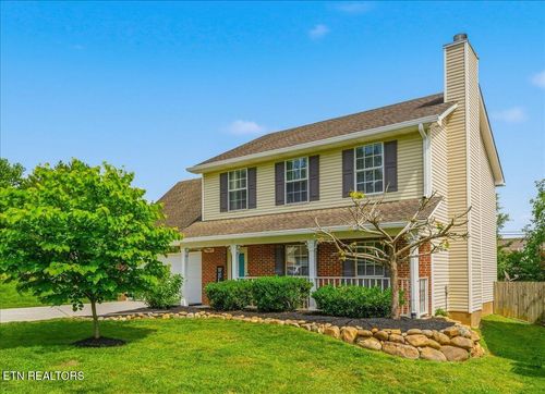 8132 Legacy Ln, Knoxville, TN, 37919-8754 | Card Image