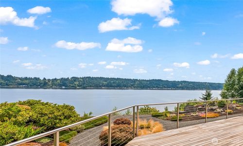 10566 Se Sedgwick Rd, Port Orchard, WA, 98366-8967 | Card Image