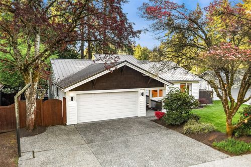 11820 Ne 145th St, Kirkland, WA, 98034-1113 | Card Image