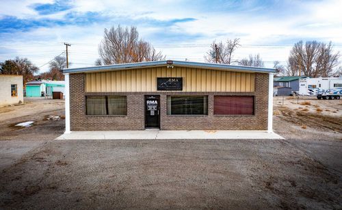 809 S Railway Ave, Worland, WY, 82401-3840 | Card Image