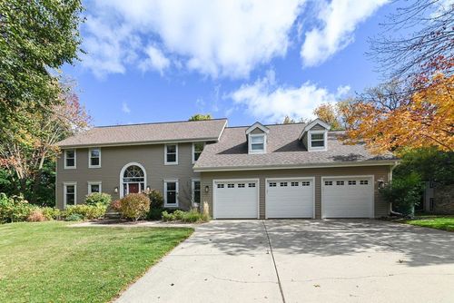 22 Pebble Beach Circle, Madison, WI, 53717 | Card Image