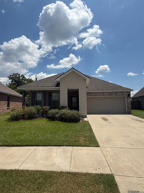 1103 Foxtail Dr, Baton Rouge, LA, 70820-5333 | Card Image