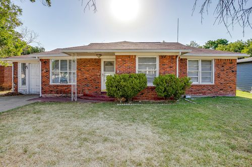 3112 Willow Park St, Richland Hills, TX, 76118-6329 | Card Image