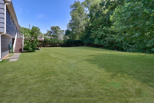 21 Thistle Rd, House other with 4 bedrooms, 3 bathrooms and null parking in Norwalk CT | Image 36