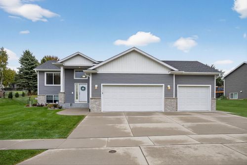 2846 20th Ave Se, Rochester, MN, 55904-5886 | Card Image