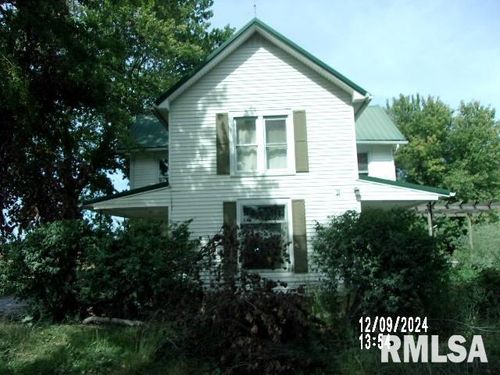 17025 Old Airport Road, Rushville, IL, 62681 | Card Image