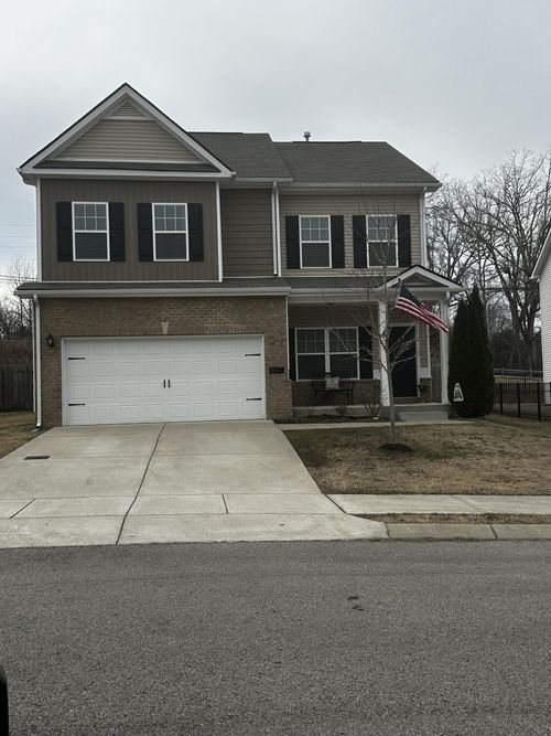 541 Burchell Ln, Columbia, TN, 38401-2988 | Card Image