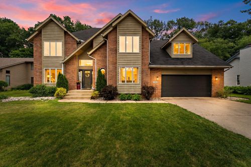 380 Sandpiper Dr, Chesterton, IN, 46304 | Card Image