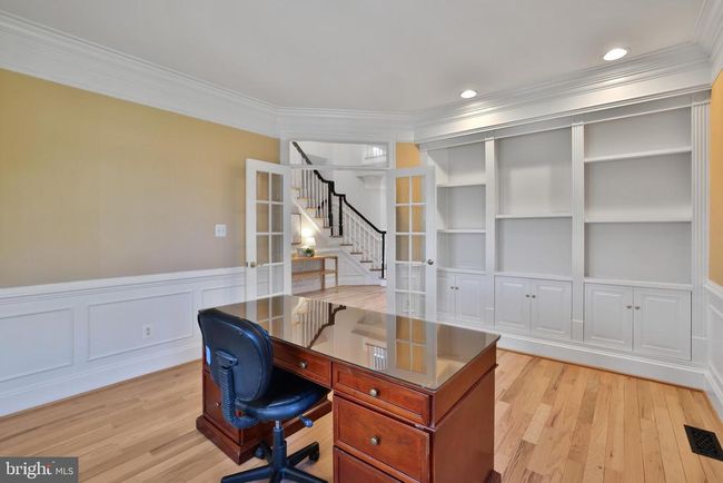 16328 Limestone Ct, House other with 5 bedrooms, 5 bathrooms and null parking in LEESBURG VA | Image 25