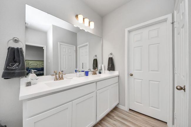 1654 Sequoia Run Dr, House other with 3 bedrooms, 2 bathrooms and 3 parking in Rosharon TX | Image 12