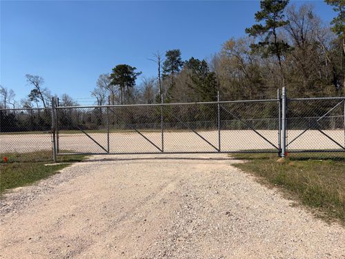 1651 Highway 59 North Byp, Cleveland, TX, 77327-2879 | Card Image
