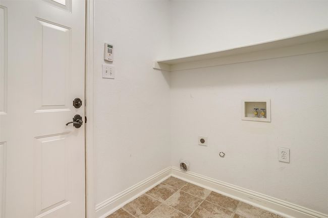 8113 Springmoss Dr, House other with 3 bedrooms, 2 bathrooms and null parking in Plano TX | Image 27