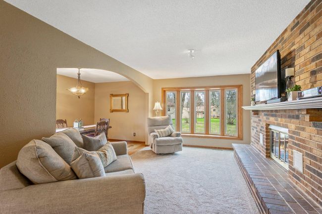 3977 Woodview Drive, House other with 3 bedrooms, 3 bathrooms and null parking in Vadnais Heights MN | Image 4