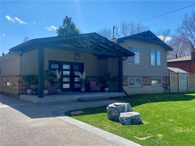 12 Pinewood Ave, House other with 2 bedrooms, 2 bathrooms and 6 parking in Grimsby ON | Image 31