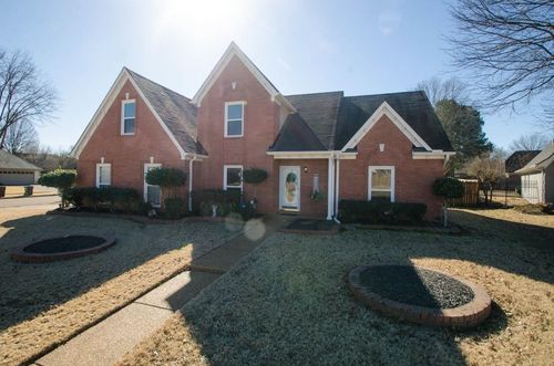 487 Pebble Creek Cv, Collierville, TN, 38017-7126 | Card Image