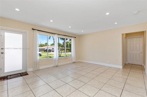 918 Ne 6th St, Hallandale Beach, FL, 33009-8504 | Card Image