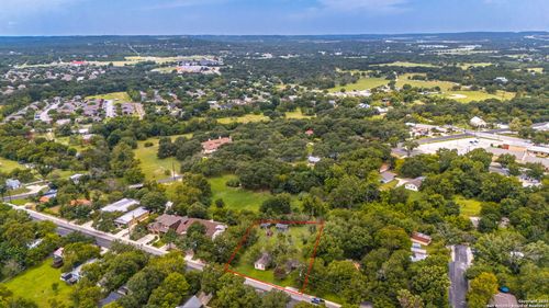 316 W San Antonio Ave, Boerne, TX, 78006-2272 | Card Image