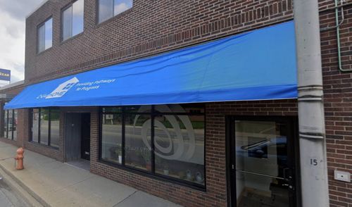 307 S Neil Street, Champaign, IL, 61820 | Card Image