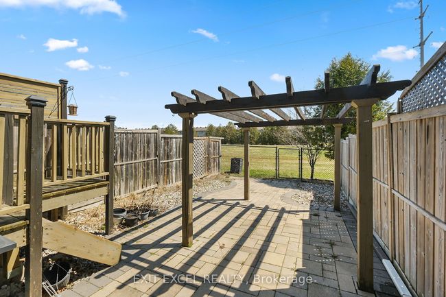 1509 Demeter St, House attached with 3 bedrooms, 2 bathrooms and 2 parking in Orleans ON | Image 28